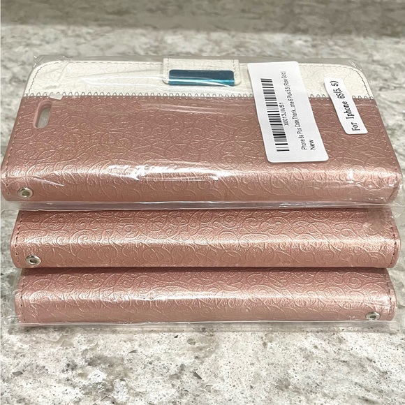 Three New I phone 6s. Phone Wallet / Wristlet - Picture 2 of 5